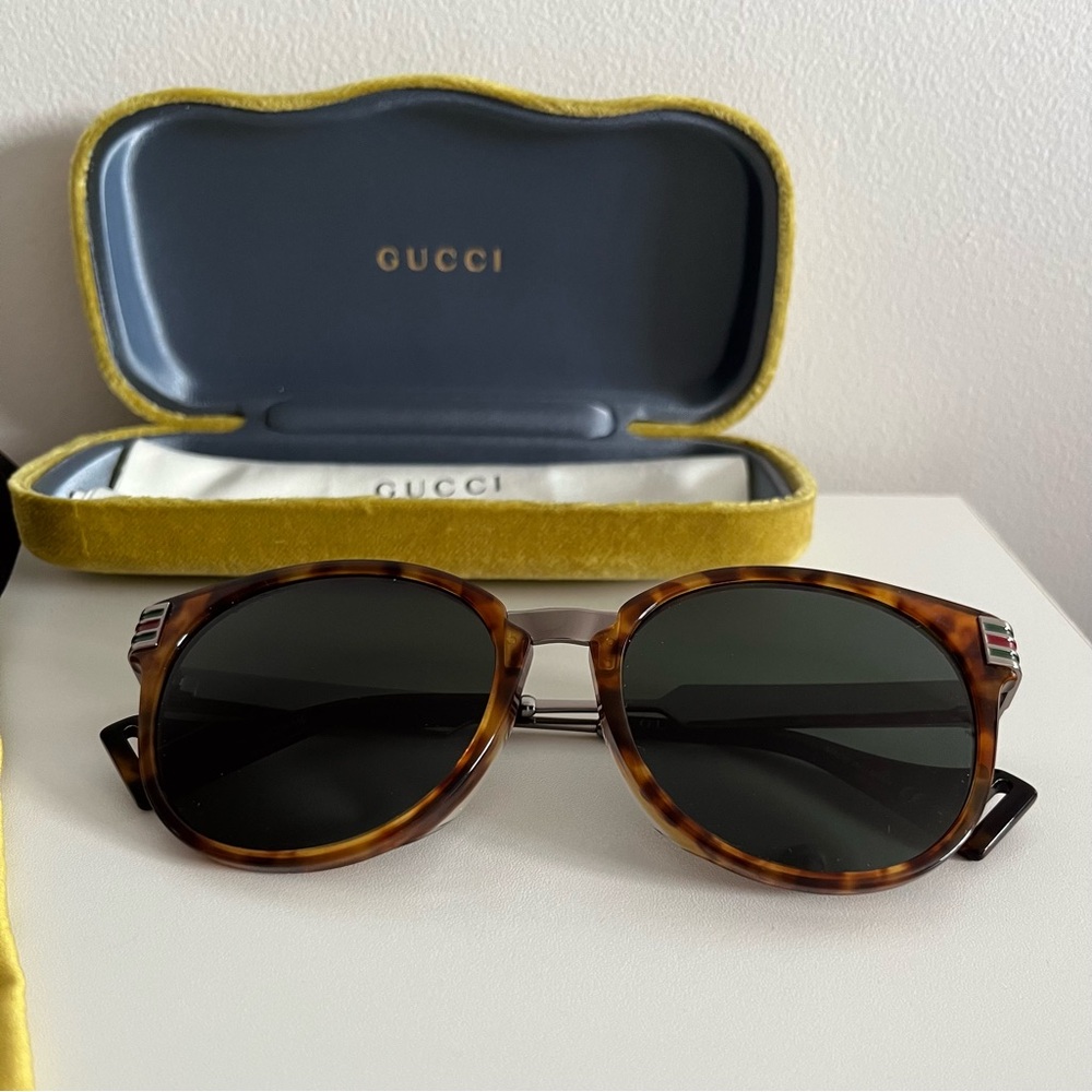 Gucci Unisex Brown Round Sunglasses
